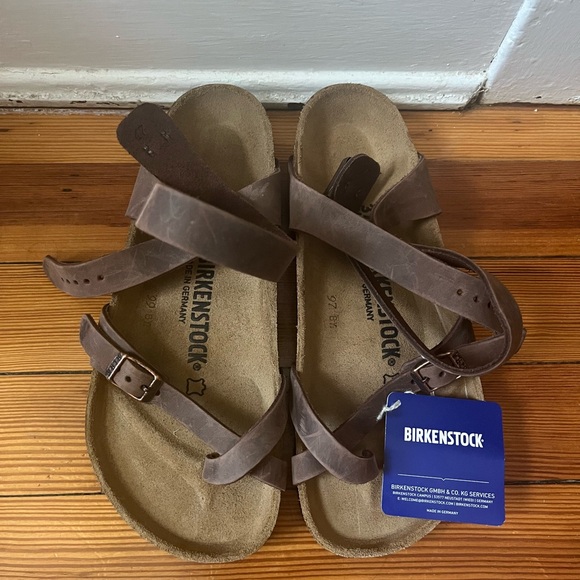 NWT Birkenstock Yara - Picture 2 of 4